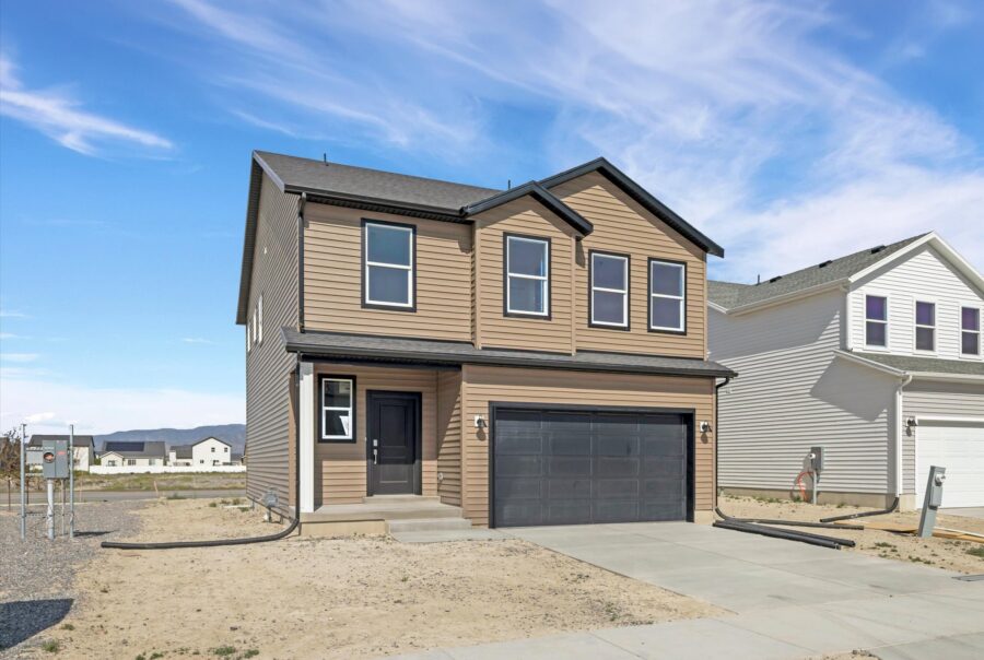 3519 North Sparrow Lane, Eagle Mountain, UT 84005 Exterior Photo 2