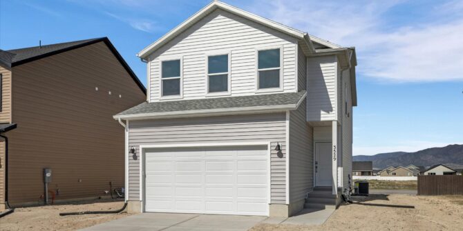 3529 North Sparrow Lane, Eagle Mountain, UT 84005