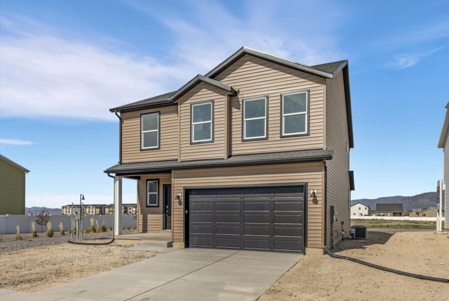 3519 North Sparrow Lane, Eagle Mountain, UT 84005 Exterior Photo 1