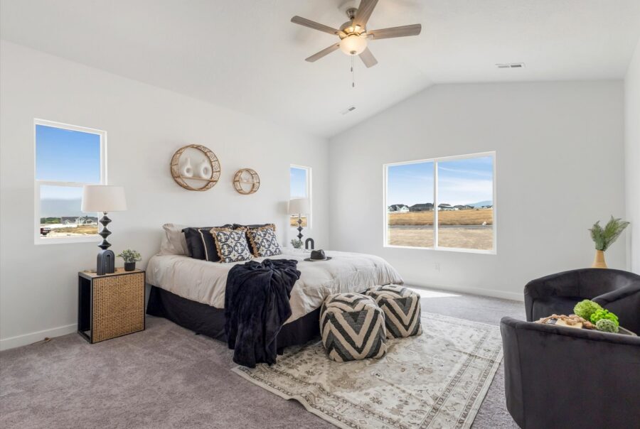 Aspen Interior Photo 9