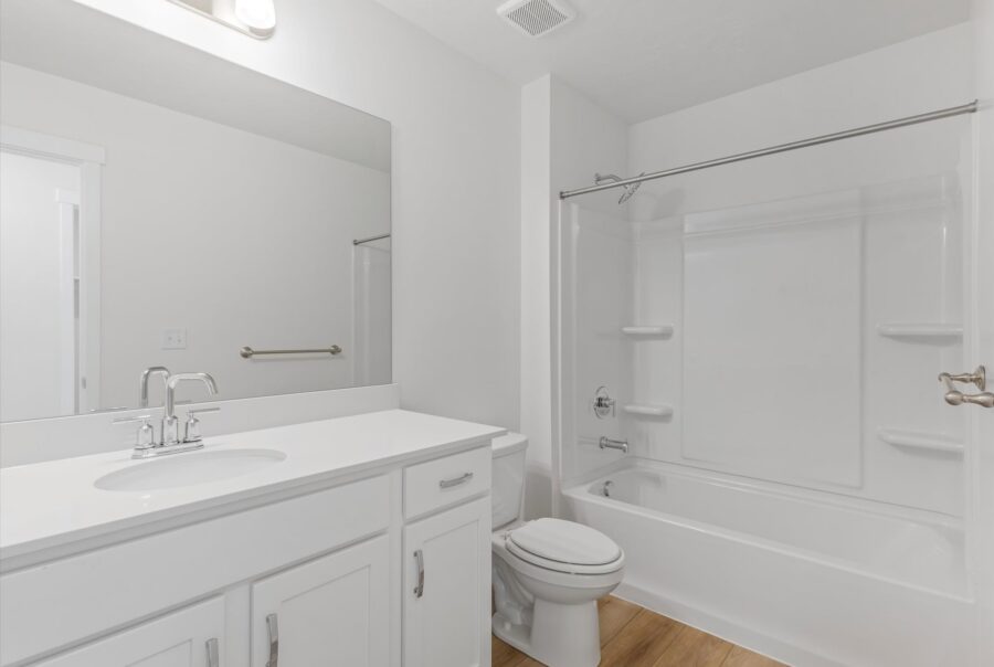 1423 N Harper Way #220, Tooele, UT 84074 Interior Photo 11