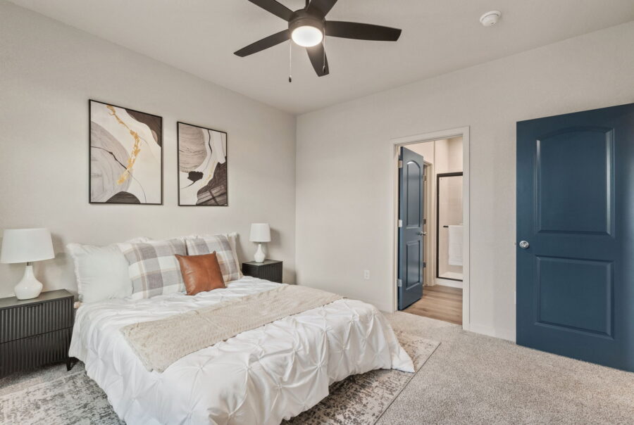 559 E. Bayview Drive, Pueblo West, CO 81007 Interior Photo 8