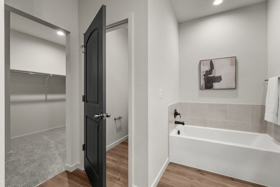 824 E Loma Dr, Pueblo West, CO 81007 Interior Photo 11