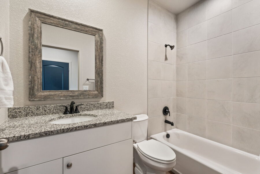 559 E. Bayview Drive, Pueblo West, CO 81007 Interior Photo 2