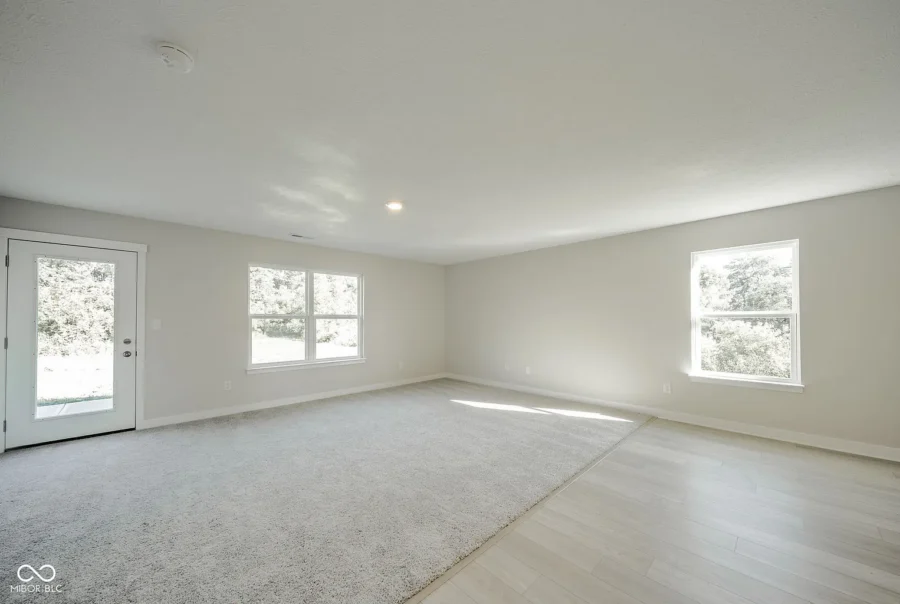 8504 N Seneca Drive Muncie, IN 47303 Interior Photo 2