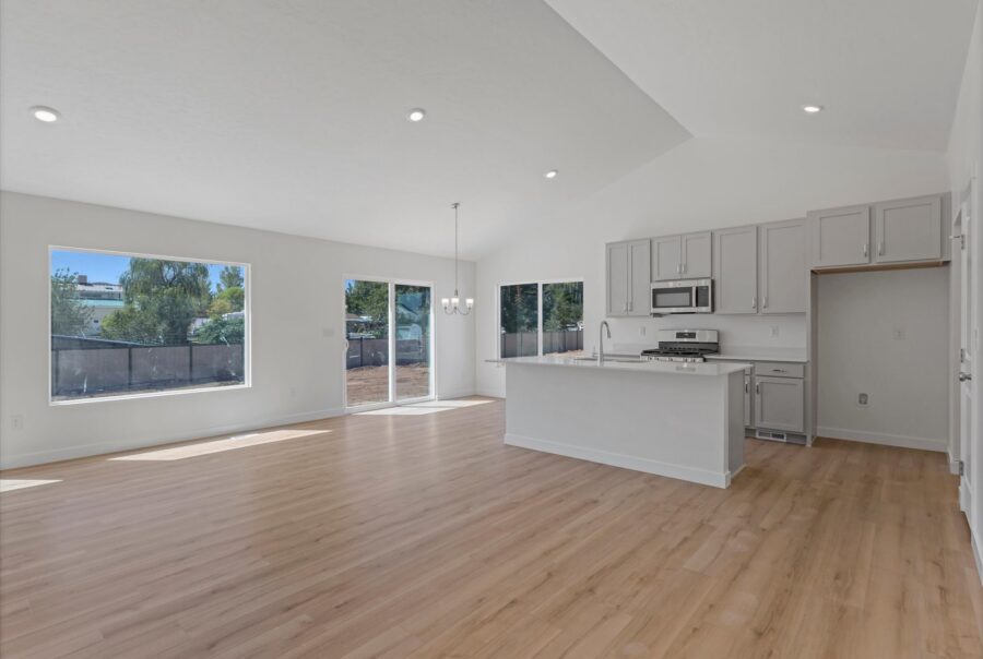 264 E 770 N St #213 Interior Photo 1