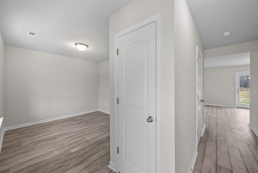 1121 Albemarle Ave, Tarboro, NC 27886 Interior Photo 1
