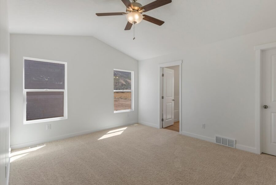 264 E 770 N St #213 Interior Photo 8