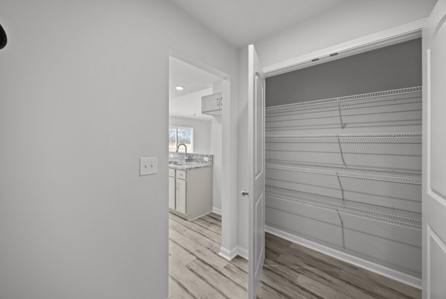 107 W Burnette Street, Pinetops, NC 27864 Interior Photo 14