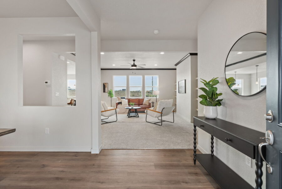 943 E Moonbeam Dr, Pueblo West, CO 81007 Interior Photo 1