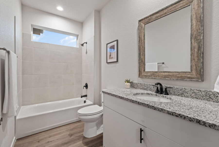 1258 N Kirkwood Dr, Pueblo West, CO 81007 Interior Photo 12