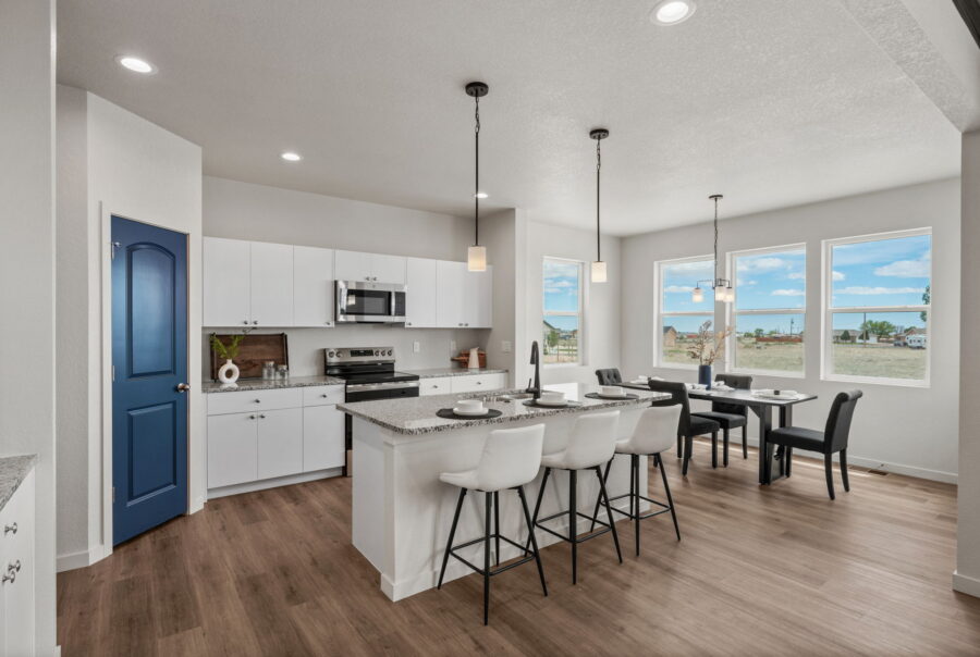 493 E Scandia Dr, Pueblo West, CO 81007 Interior Photo 7