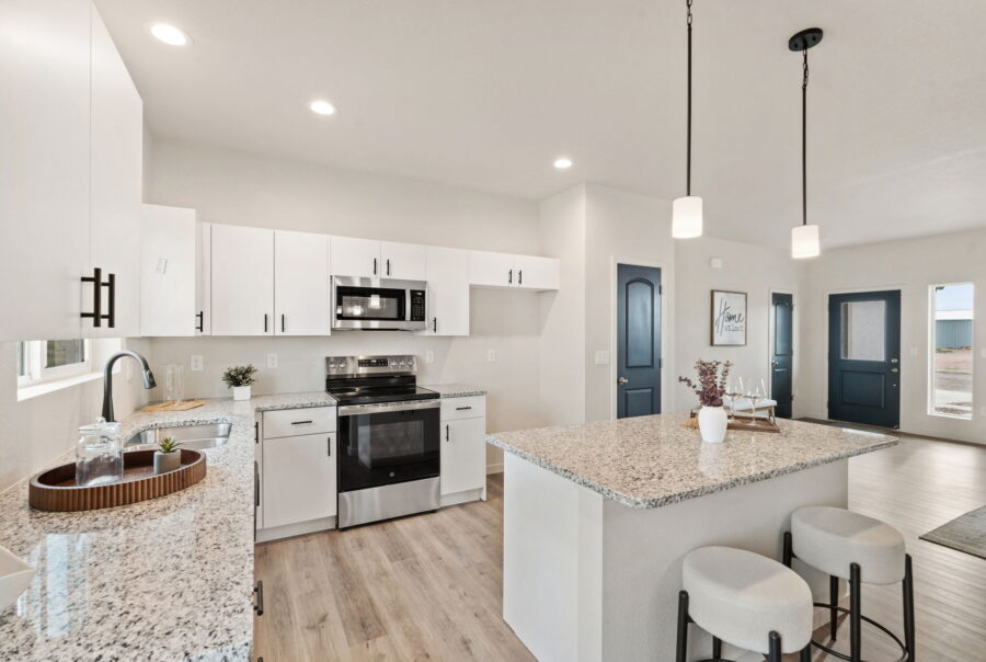515 E Fredonia Dr, Pueblo West, CO 81007 Interior Photo 8