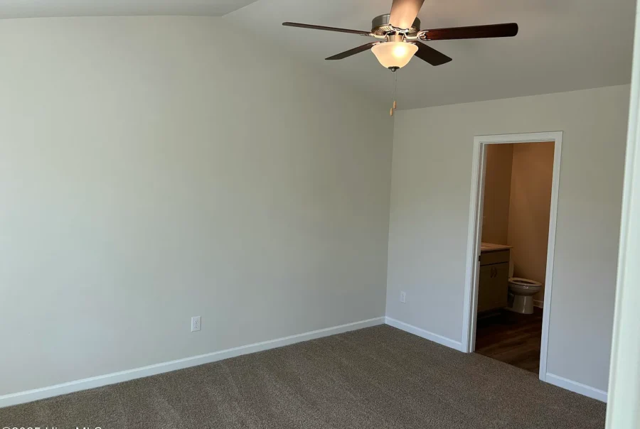 4364 Belcher Street, Farmville, NC 27828 Interior Photo 7