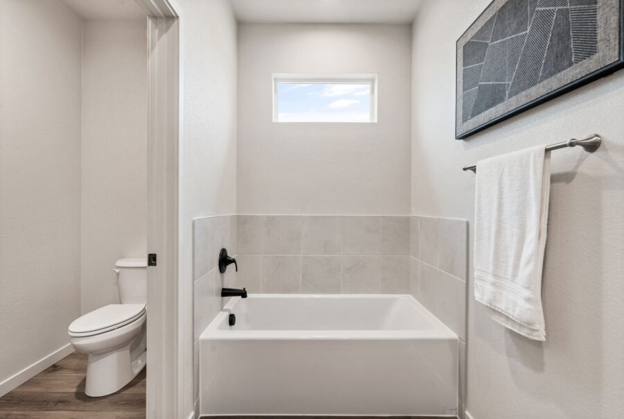 515 E Fredonia Dr, Pueblo West, CO 81007 Interior Photo 14