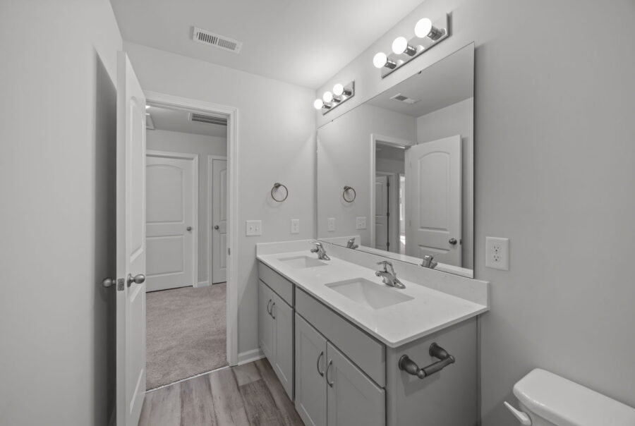 2900 Essex Street, Tarboro, NC Interior Photo 5