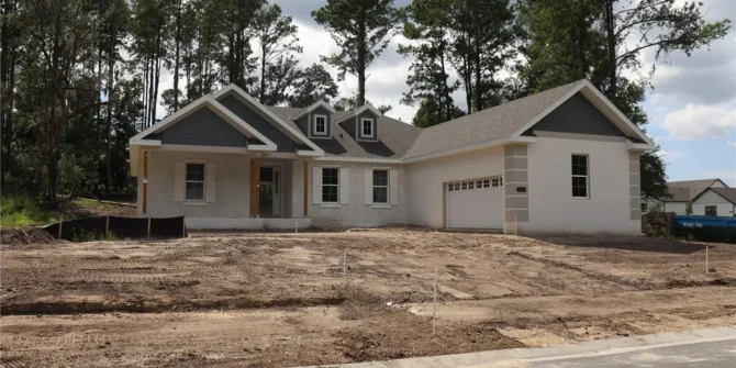 5063 Elm Leaf Drive, Brooksville FL
