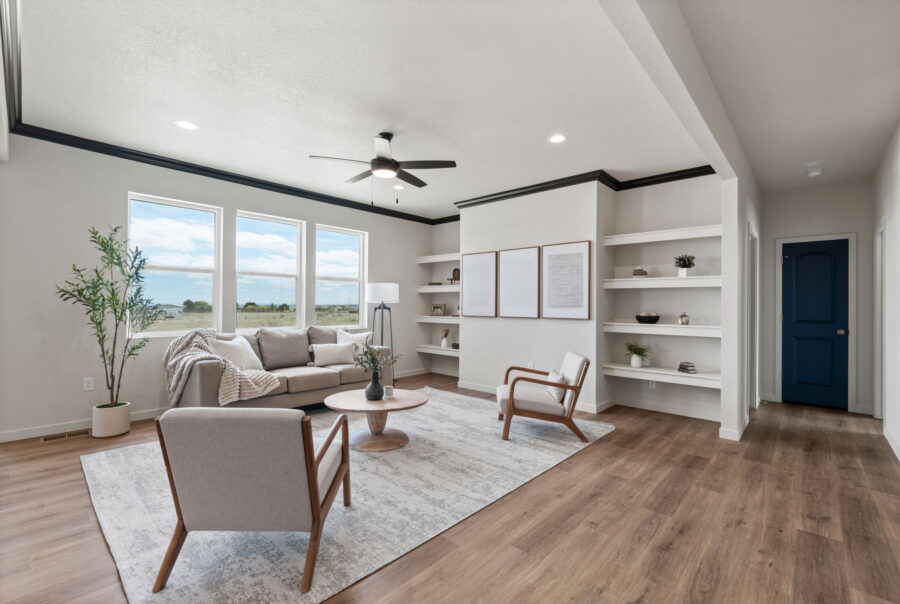 493 E Scandia Dr, Pueblo West, CO 81007 Interior Photo 4