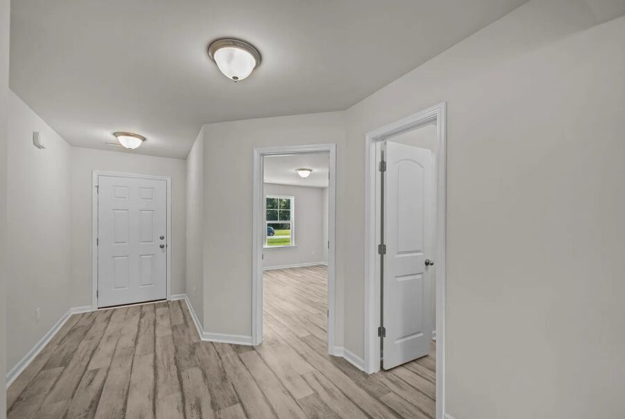 2904 Essex Street, Tarboro, NC 27886 Interior Photo 5
