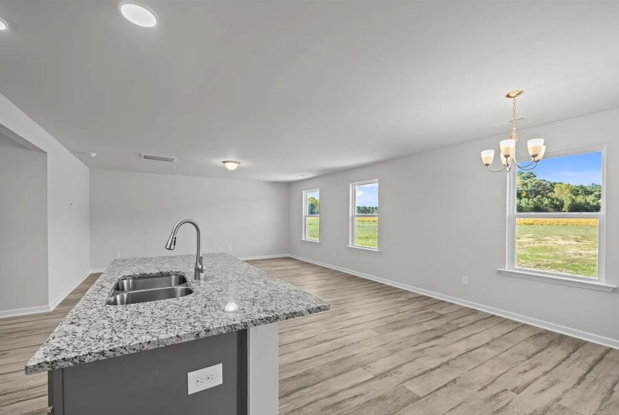 2904 Essex Street, Tarboro, NC 27886 Interior Photo 10