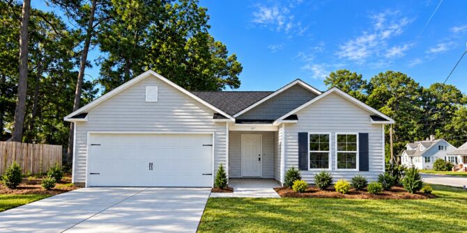 107 W Burnette Street, Pinetops, NC 27864