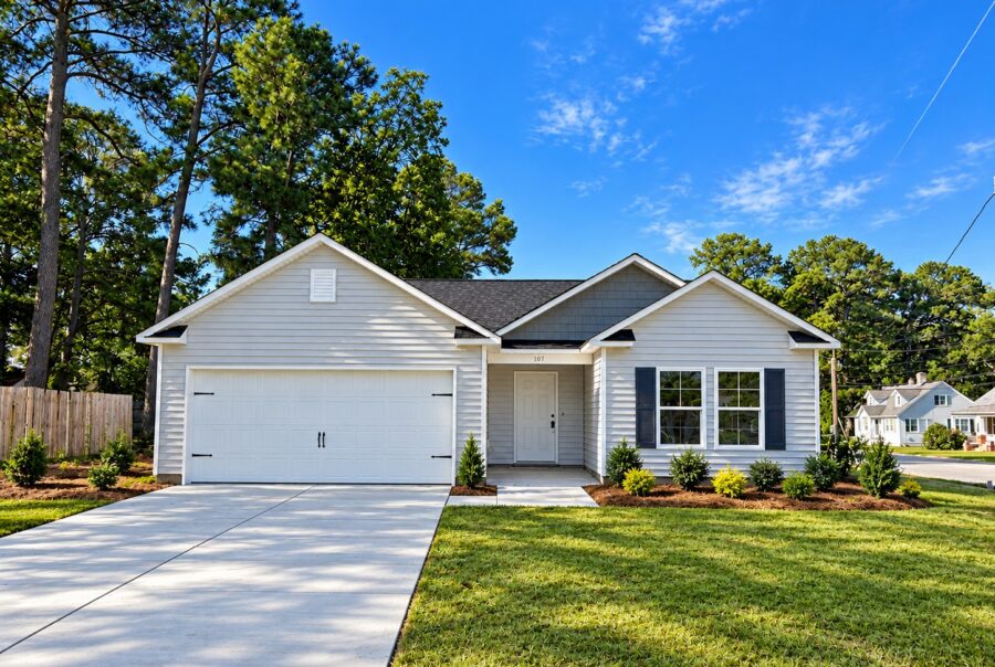 107 W Burnette Street, Pinetops, NC 27864 Exterior Photo 1