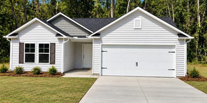 6562 Fairway Drive, Grifton, NC 28530